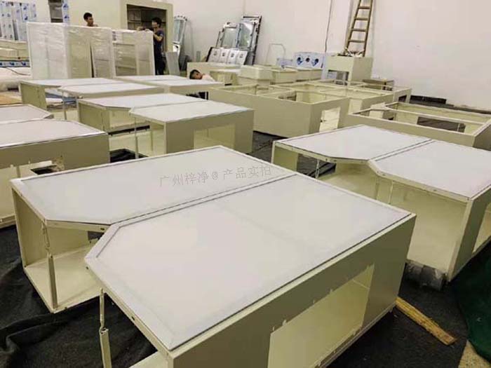 百級送風天花產(chǎn)品特點 百級送風天花產(chǎn)品特點