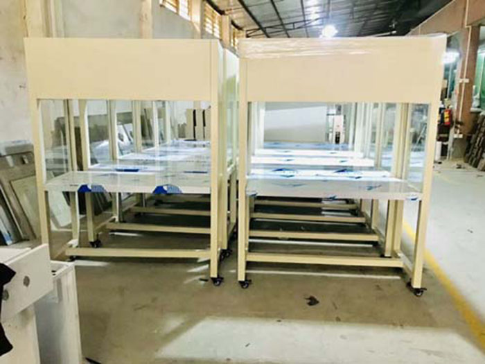 垂直流無(wú)塵工作臺(tái) 垂直流無(wú)塵工作臺(tái)